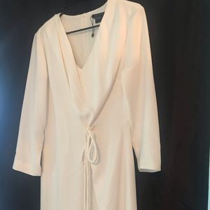 Women’s white Dress